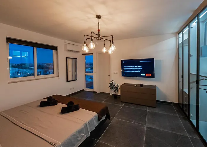 Eden Boutique Smart St Paul's Bay